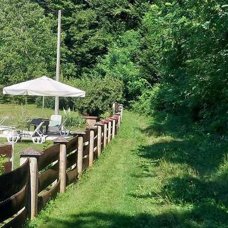 Kuca Za Odmor Mazuran Villa Karlovac Eksteriør billede