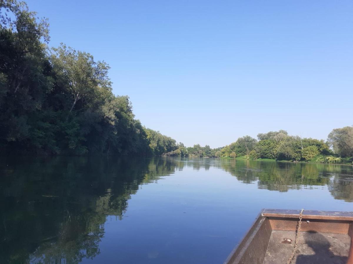 Kuca Za Odmor Mazuran Villa Karlovac Eksteriør billede