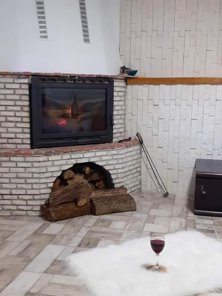Kuca Za Odmor Mazuran Villa Karlovac Eksteriør billede